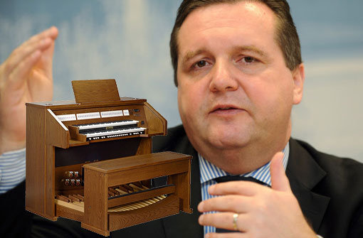 Stefan Mappus (CDU),Ministerpräsident: Orgel, Schlagzeug Foto:  Montage: StN