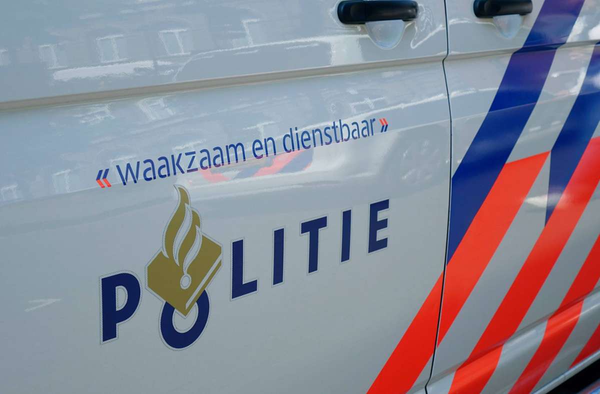 In den Niederlanden wurden zwei Menschen  erschossen, wie die Polizei am Mittwoch mitteilte. (Symbolbild) Foto: imago images/Sascha Steinach