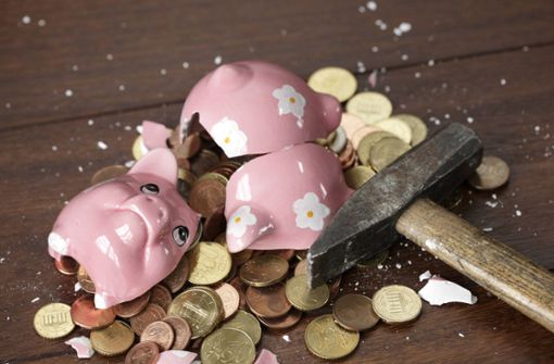 Bis vor Kurzem brachte das Geld auf dem Bankkonto teils nicht anders als im Sparschwein gar keine Zinsen. Foto: imago/Ute Grabowsky