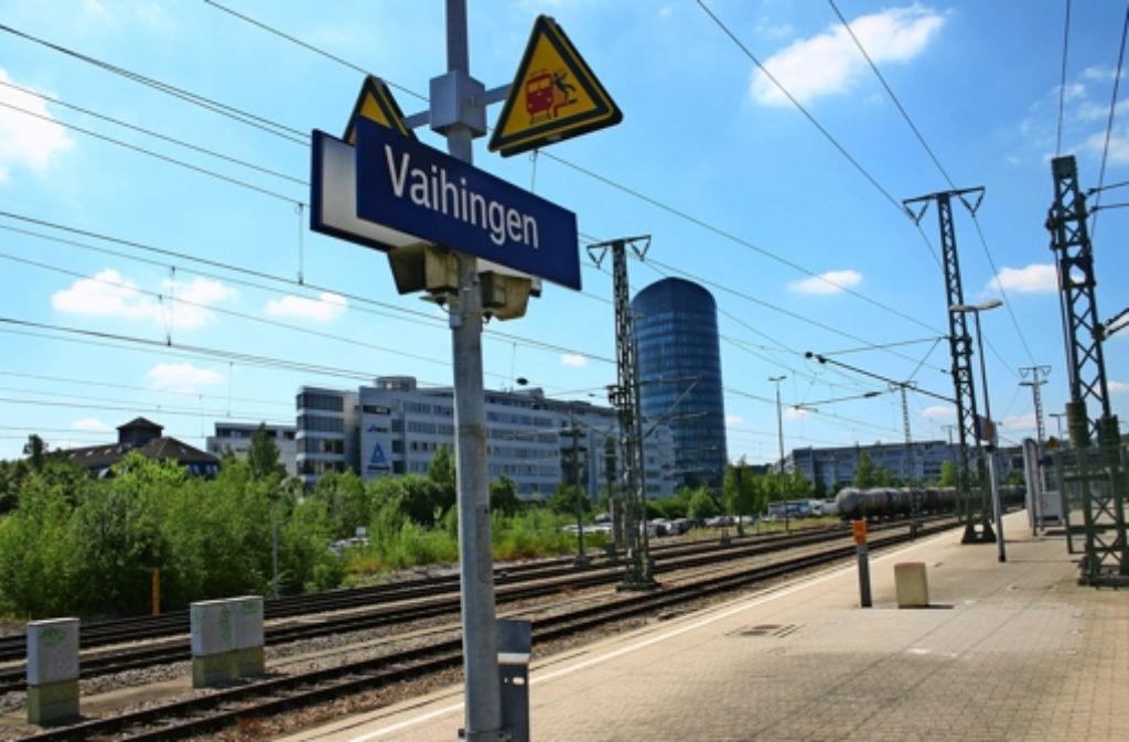 Durch einen Regional- und Fernbahnhalt am Bahnhof Vaihingen könnten bis zu 540 Fahrgäste  zusätzlich gewonnen werden, dies besagt eine Analyse. Foto: Müller