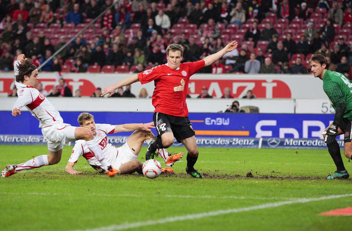 Martin Harnik (li.) erzielte im Januar 2011 das 1:0 für den VfB Stuttgart gegen den 1. FSV Mainz 05. In unserer Bildergalerie: Weitere Fotos aus dem damaligen Duell. Foto: Baumann/Alexander Keppler