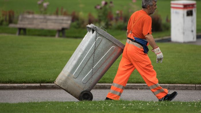 Mülltonnen in Stuttgart werden nicht geleert
