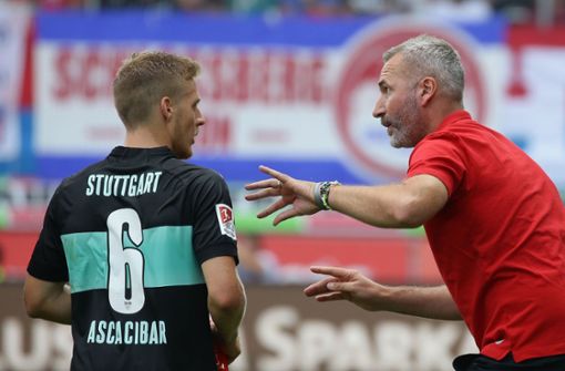 Der VfB und Trainer Tim Walter werden Santiago Ascacibar wohl keine Steine in den Weg legen. Foto: Baumann