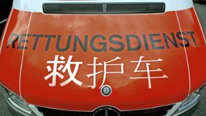 So könnten bald Rettungsfahrzeuge der Steiger-Stiftung in China unterwegs sein. Foto: dpa / StN-Montage:  Lange