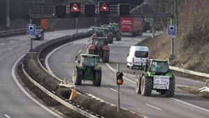 Über zahlreiche Bundesstraßen in der Region Stuttgart reisten die Bauern an. Foto: 7aktuell.de/Kevin Lermer
