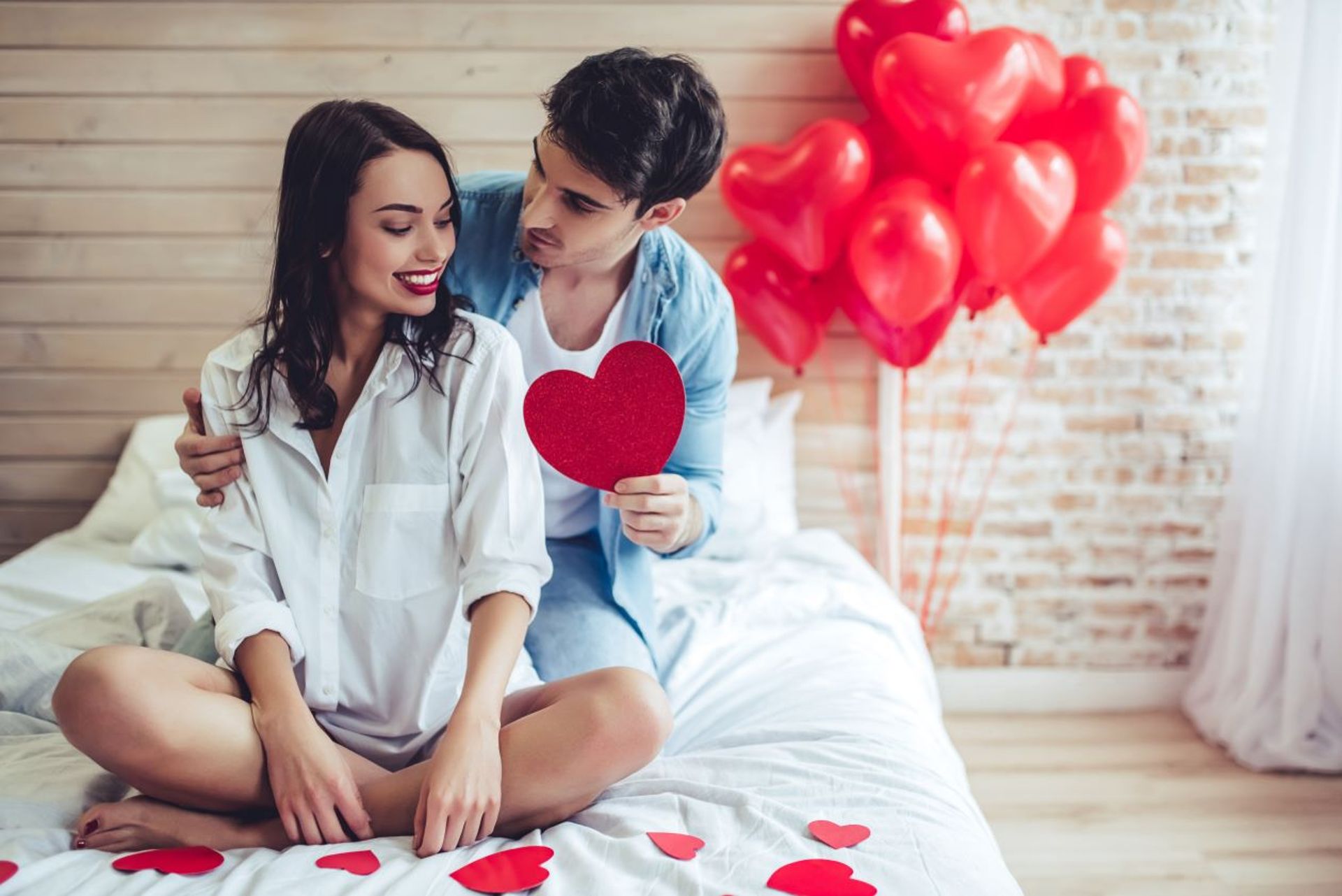 Warum Feiern Wir Valentinstag Bedeutung Ursprung Des Tags Der Liebe