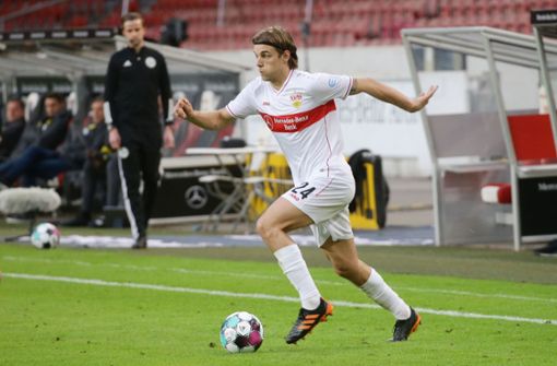 Borna Sosa macht über die linke Seite Dampf. Der 23-Jährige spielt nach längerer Anlaufzeit eine starke Saison für den VfB Stuttgart. Foto: Baumann