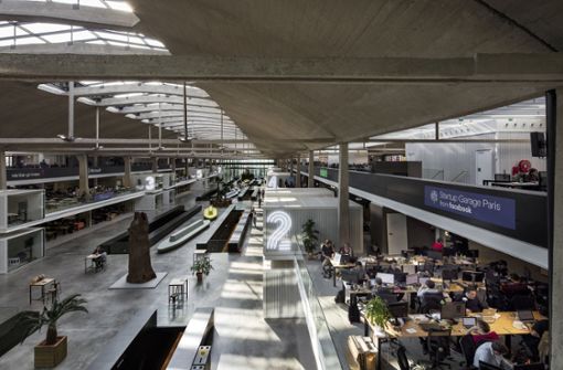 Die „Kreativzone“ im Pariser Start-up-Zentrum Station F: Hier denkt man in großen Dimensionen. Foto: Station F/Patrick Tourneboeuf