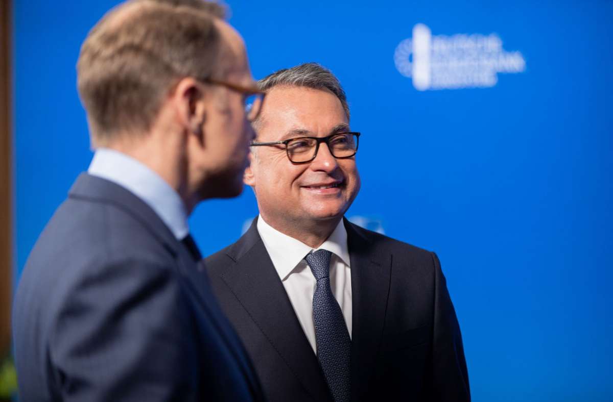 Der neue Bundesbankchef Joachim Nagel (rechts) mit seinem Vorgänger Jens Weidmann Foto: dpa/Nils Thies