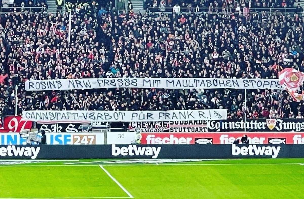 Die VfB-Fans sind auf den   Fernsehkoch Frank Rosin nicht mehr gut zu sprechen: Beim Heimspiel gegen Werder Bremen gab’s Banner mit rustikalen Ansagen auf der Tribüne. Foto: / privat