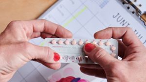 Immer weniger junge Frauen nehmen offenbar die Pille (Symbolbild). Foto: dpa/Annette Riedl