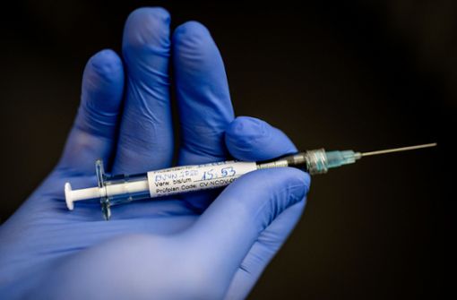 Die Welt hofft auf einen Impfstoff gegen das Coronavirus. Foto: dpa/Christoph Schmidt