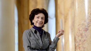 Georgette Tsinguirides, Ballettmeisterin beim Stuttgarter Ballett, arbeitet seit 1945 in ihrem Job – und das beim gleichen Arbeitgeber. (Archivfoto) Foto: dpa
