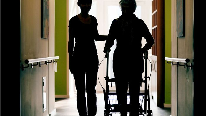Pflegebranche: Land muss mehr gegen Pflegenotstand tun