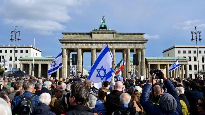 Steinmeier ruft Bürger zum Schutz jüdischen Lebens  auf