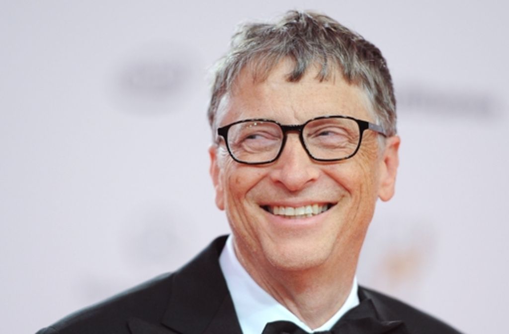 Microsoft-Mitgründer Bill Gates (60) bleibt der Reichste unter den Superreichen. Sein Vermögen wird auf 75 Milliarden Dollar geschätzt. Das sind zwar 4,2 Milliarden Dollar weniger als im Vorjahr. Für den ersten Platz reicht es dennoch. Die Forbes-Liste führte Gates in 17 der letzten 22 Jahre an.