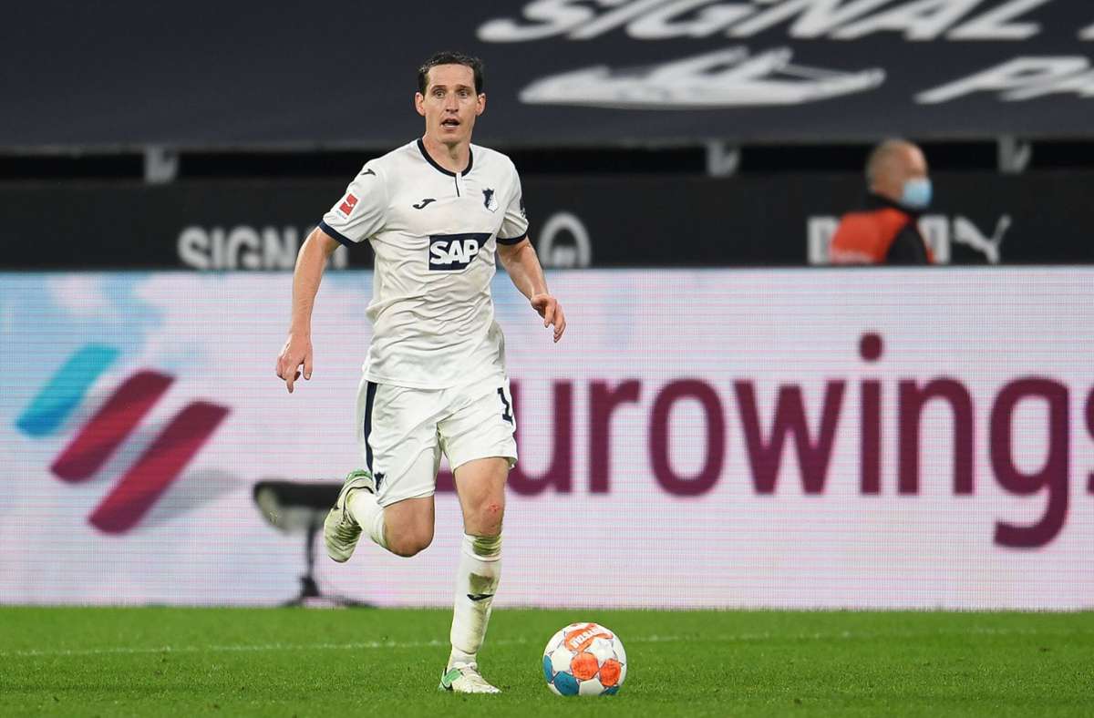 Bloß weg vom FC Schalke 04, dachte sich Sebastian Rudy im Juni und kam nicht zum Coronatest. Die Schalker lösten seinen Vertrag auf, Rudy kehrte nach Hoffenheim zurück.