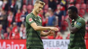 Sasa Kalajdzic (li.) und Silas Katompa Mvumpa werden beim VfB schmerzlich vermisst. Foto: Baumann