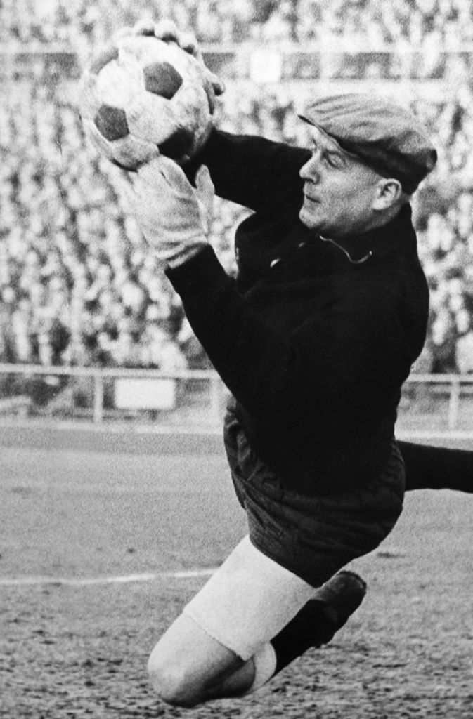 Torhüter Günter Sawitzki führte den VfB als Kapitän in die Bundesliga-Ära. Er war Kapitän von 1963 bis 1968.