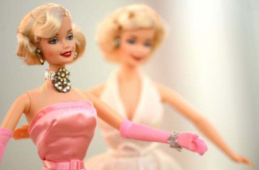 Barbie ist über die Jahre in viele Rollen geschlüpft: Ob Marilyn Monroe, ...