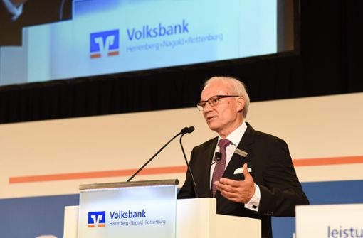 Stand 20 Jahre an der Spitze der Herrenberger Volksbank: Helmut Gottschalk. Foto: Archiv/Thomas Bischof