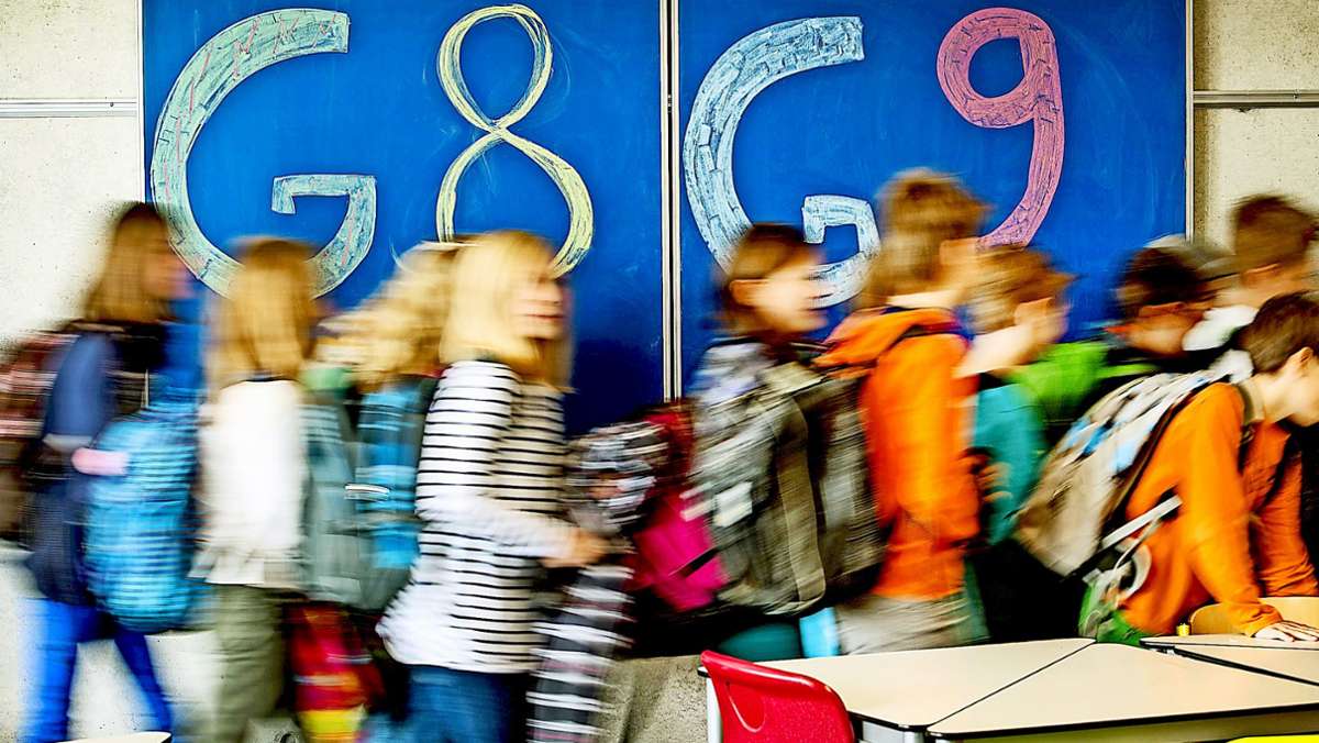 Volksantrag für Rückkehr zu G9: Eltern werben für  Wende zum neunjährigen Gymnasium