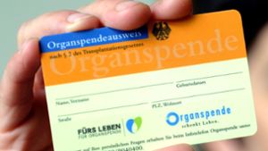 So sieht der deutsche Organspenderausweis aus. Foto: dpa