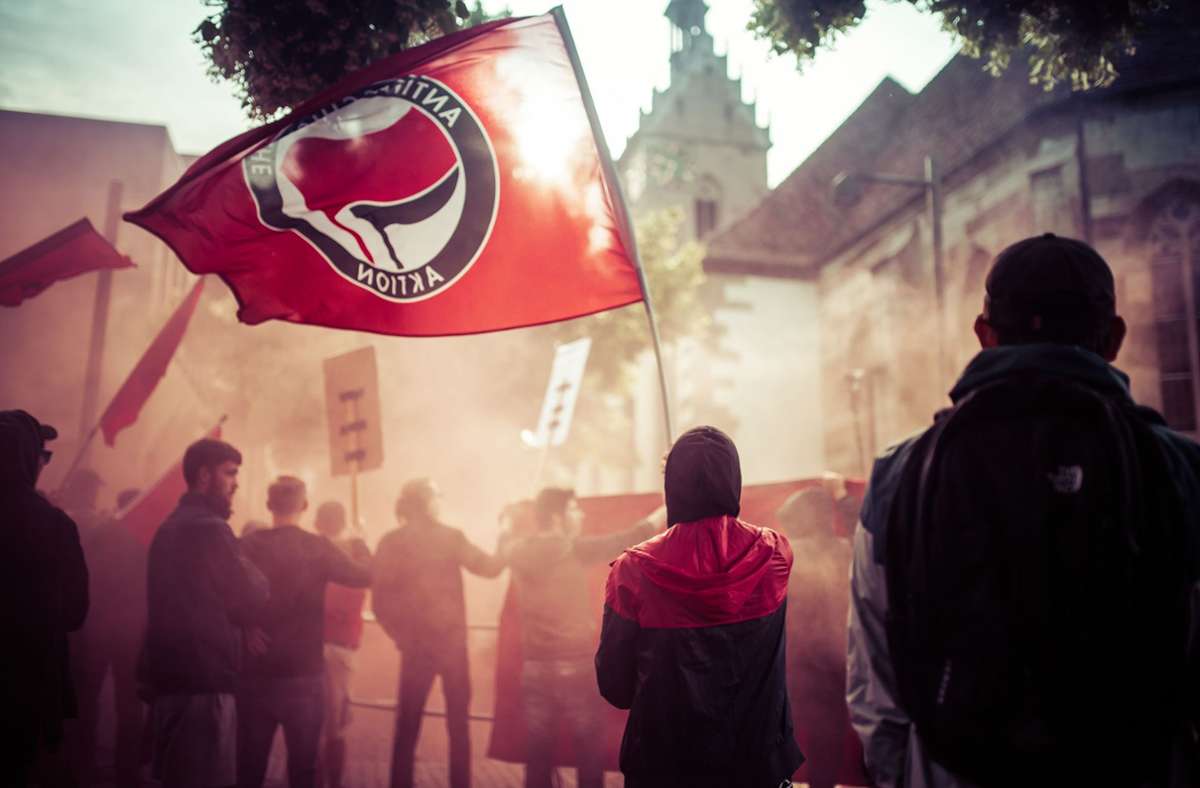 Das Antifaschistische Aktionsbündnis Stuttgart und Region hat kein Verständnis für die Razzien am Donnerstagmorgen. (Symbolfoto) Foto: 7aktuell.de/F/lorian Gerlach