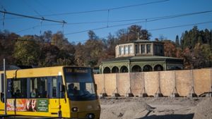 Blick auf die Baustelle der künftigen Stadtbahn-Haltestelle direkt am Wilhelma-Haupteingang Foto: Lichtgut/Max Kovalenko