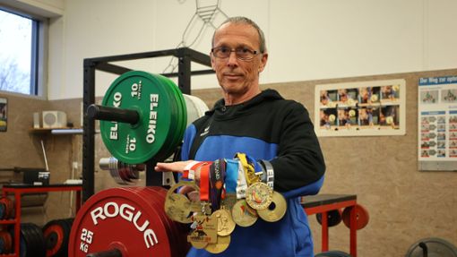 Der Gewichtheber Andreas Wagner ist neunfacher Weltmeister bei den Senioren. Foto: /Michael Käfer