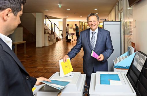 Der Gerlinger Bürgermeister Georg Brenner (parteilos) hat zum letzten Mal im Amt  den Gemeinderat gewählt. Foto: factum/