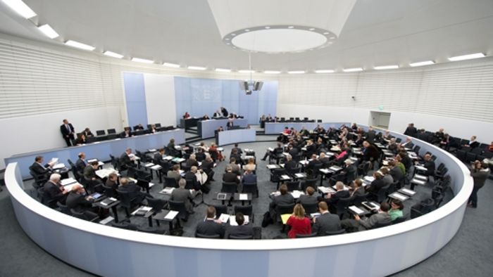 Landtagsfraktionen einigen sich auf niedrigere Hürden