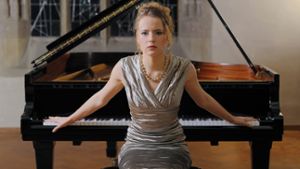 22 Jahre jung: die Pianistin Magdalena Müllerperth aus Pforzheim Foto: promo
