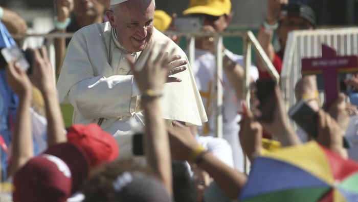 Papst fordert offene Türen für Migranten