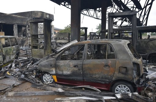 Bei einer Tankstellen-Explosion in Ghana sterben viele Menschen.  Foto: EPA