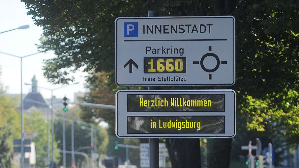Parken in Ludwigsburg: Lösen Parklotsen das Chaos in der Innenstadt?