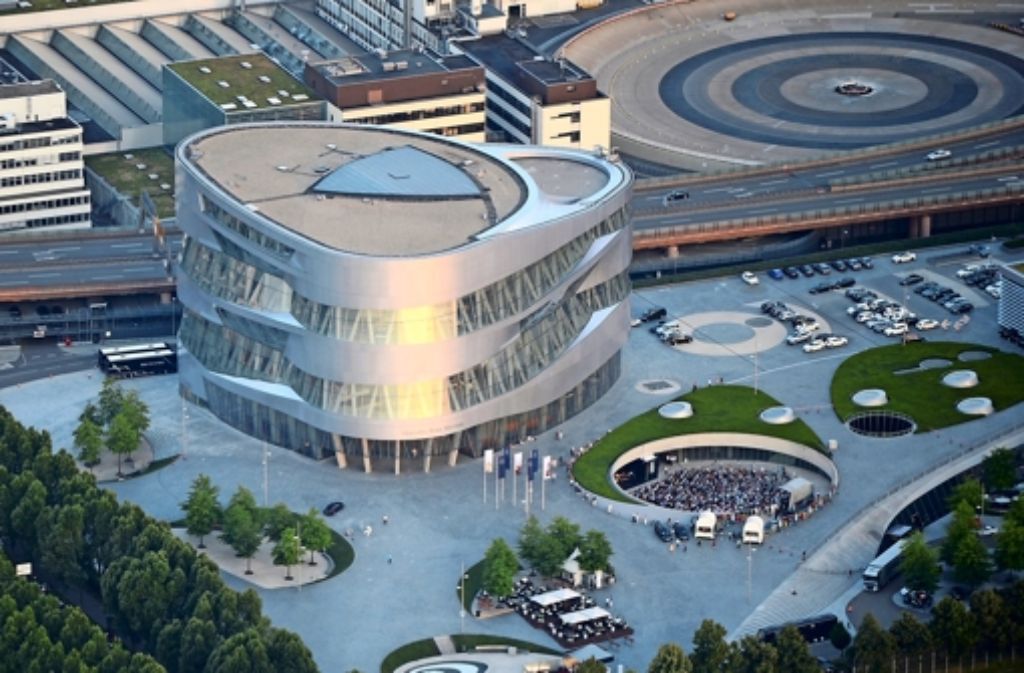 Mehr Besucher als das Mercedes-Benz-Museum mit 711 330 (2015: 702 027) konnte in Stuttgart nur die Wilhelma anlocken (2,41 Millionen Besucher in 2014) Foto: dpa