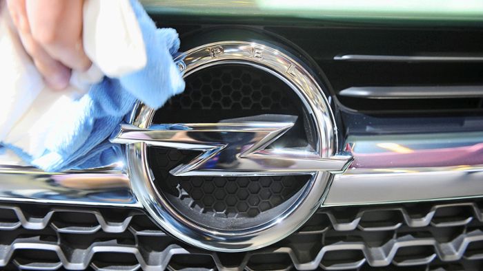 Peugeot prüft Kauf von Opel