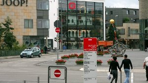 Beliebt bei Shoppern: Die Outlet-Stores in Metzingen bei Reutlingen. Foto: dpa