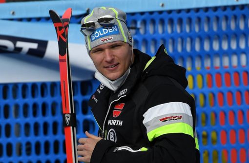 Mit Langlauf-Ski versucht Thomas Dreßen, wieder fit zu werden. Foto: dpa/Angelika Warmuth