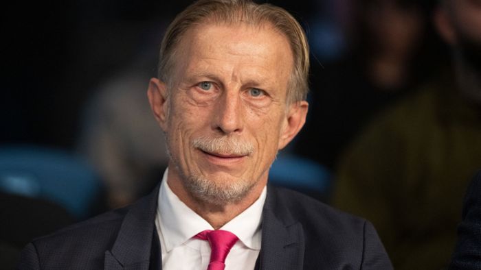 Meister-Trainer stärkt VfB-Boss Alexander Wehrle den Rücken