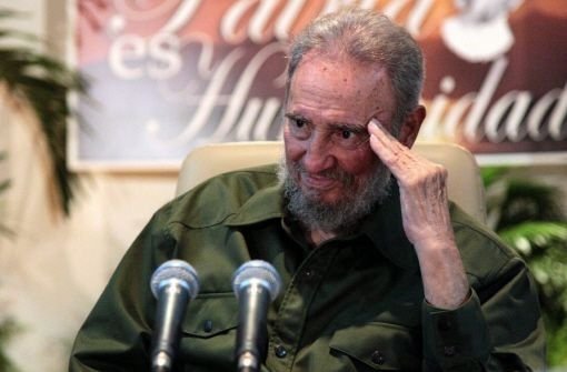 Der greise Revolutionsführer Fidel Castro zeigt sich in Abschiedsstimmung und kokettiert auf dem Parteitag in Havanna mit seinem Ableben.(Archiv) Foto: dpa