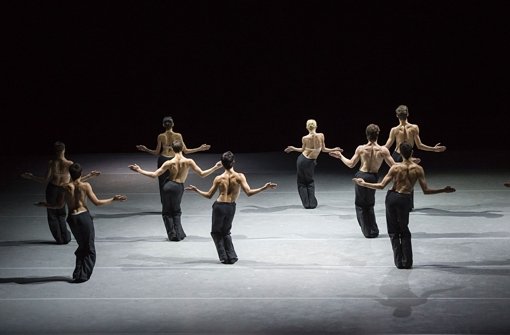 Fast wie „Schwanensee“: Ballettschüler aus Monte-Carlo tanzen Marco Goecke Foto: Alice Blangero