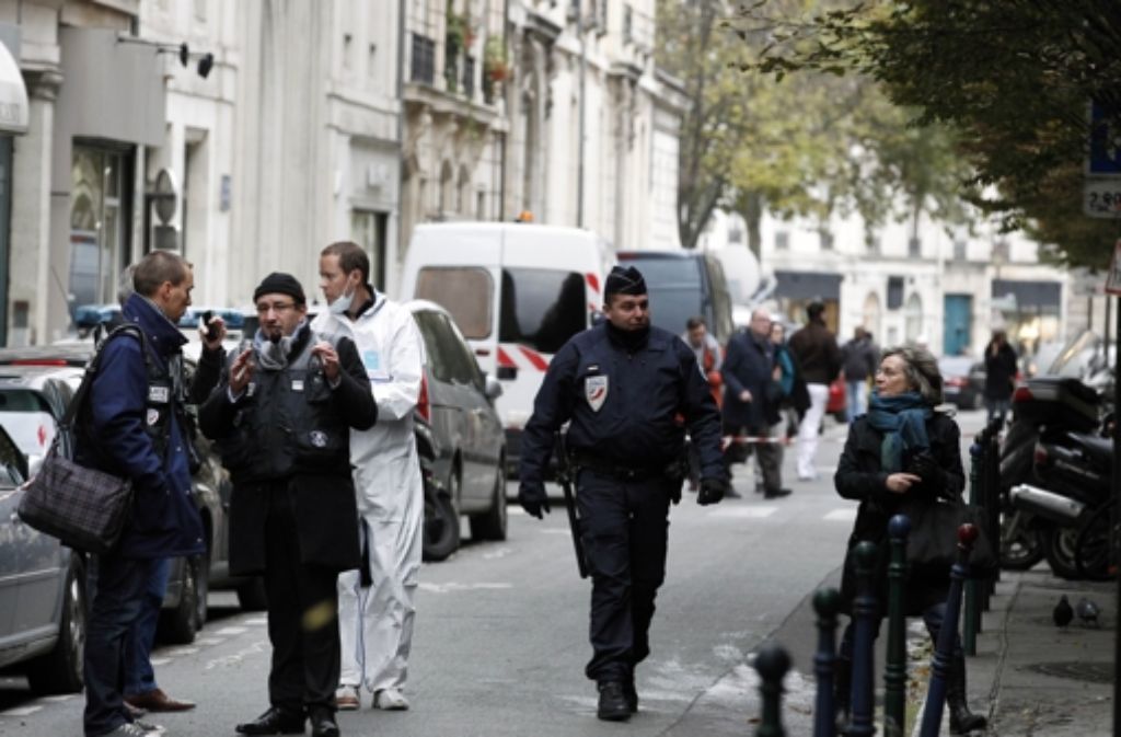 Ein mit einer Pumpgun bewaffneter Mann stürmte am Montag in das Gebäude der linksliberalen Zeitung Libération und schoss zweimal.