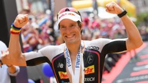 Ex-Ironman-Weltmeister  stürzt mit dem Rad – Schlüsselbeinbruch
