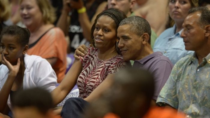 Obamas ganz familiär beim Basketball