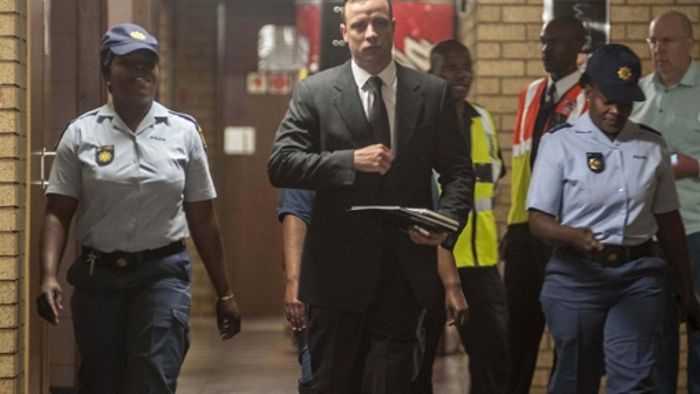 Pistorius in den Hausarrest entlassen