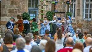 Gefeiert vom Publikum: ein Auftritt der Theater-AG der Waisenhofschule am Schwörtag Foto: Roberto Bulgrin