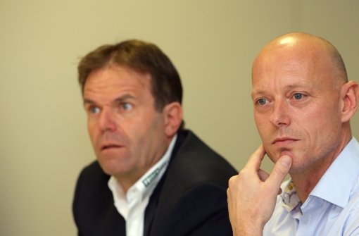 Steckt nicht jeden Cent in die Mannschaft: Göppingens Geschäftsführer Gerd Hofele (li.) neben Frisch Auf-Trainer Magnus Andersson Foto: Baumann