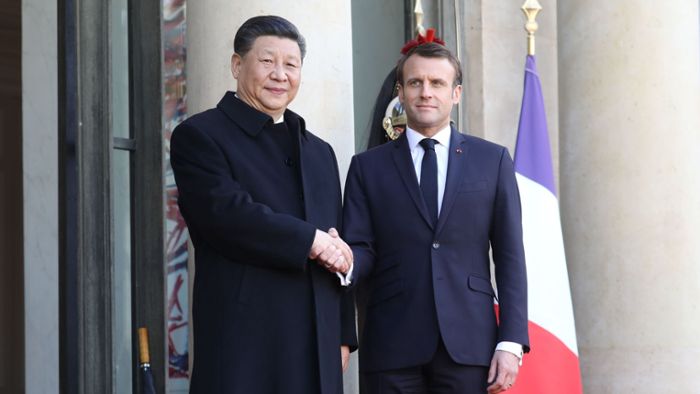 Chinas Präsident Xi zu Staatsbesuch in Paris empfangen